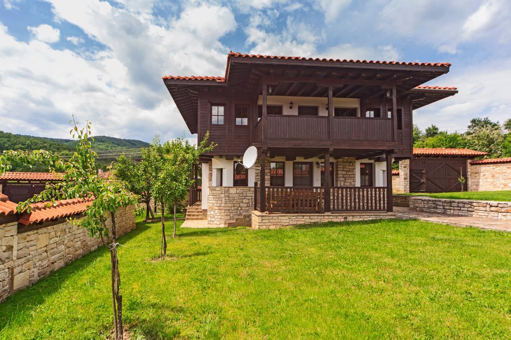 Complex Rayuvski Han Rayuvtsi Exterior foto
